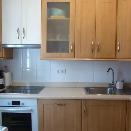 Carlos Apartment *